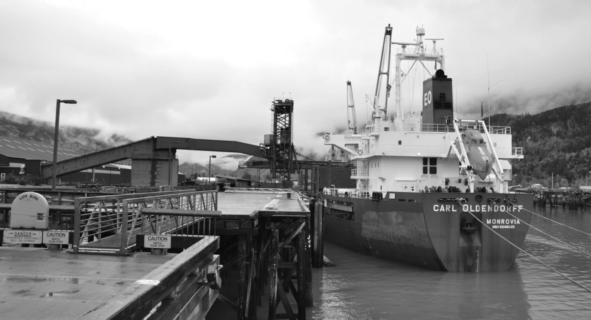 Developer eyes private property in Haines, Skagway’s ore loader The